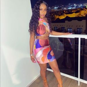 Multi colored 2piece skirt set